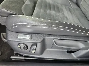 Volkswagen Passat 1.5 TSI ACT DSG Highline