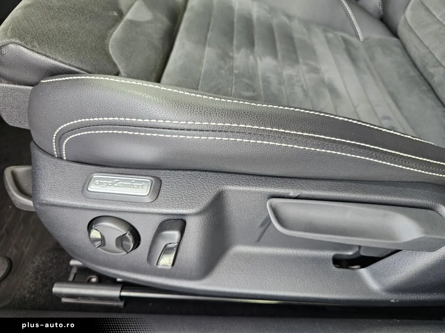 Volkswagen Passat 1.5 TSI ACT DSG Highline