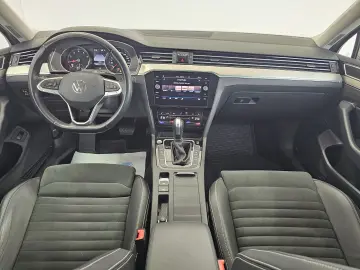 Volkswagen Passat 1.5 TSI ACT DSG Highline