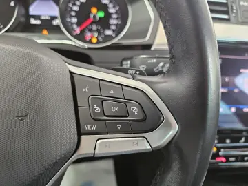 Volkswagen Passat 1.5 TSI ACT DSG Highline