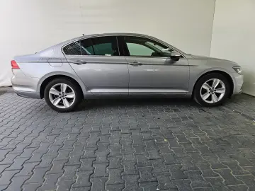 Volkswagen Passat 1.5 TSI ACT DSG Highline