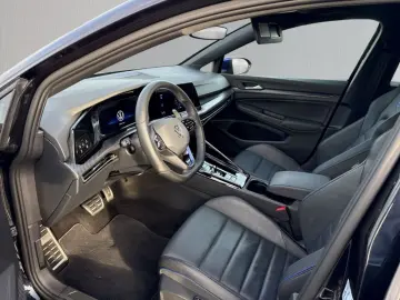 VW Golf R 20 Years IQ.LIGHT Akra Carbon 270kmh RKam