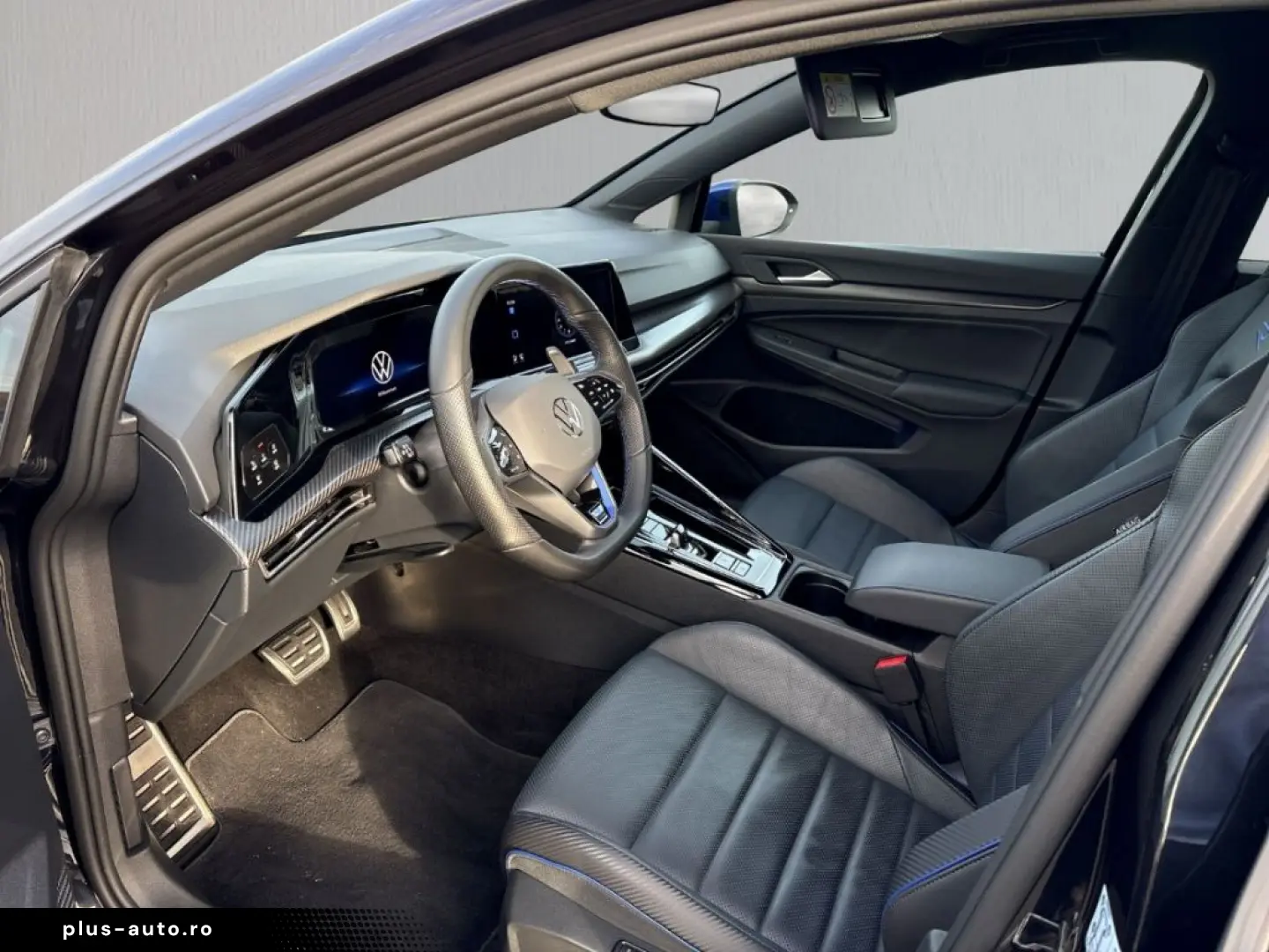 VW Golf R 20 Years IQ.LIGHT Akra Carbon 270kmh RKam