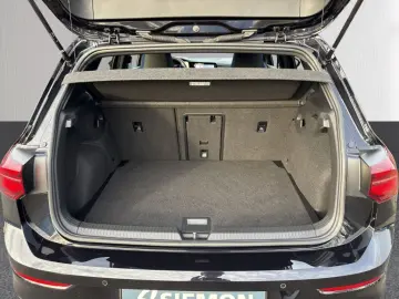 VW Golf R 20 Years IQ.LIGHT Akra Carbon 270kmh RKam