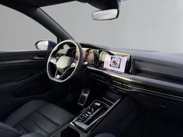 VW Golf R 20 Years IQ.LIGHT Akra Carbon 270kmh RKam