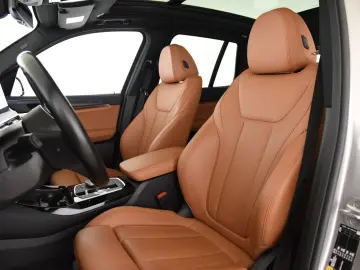 BMW iX3 - Garantie pana 12-2026