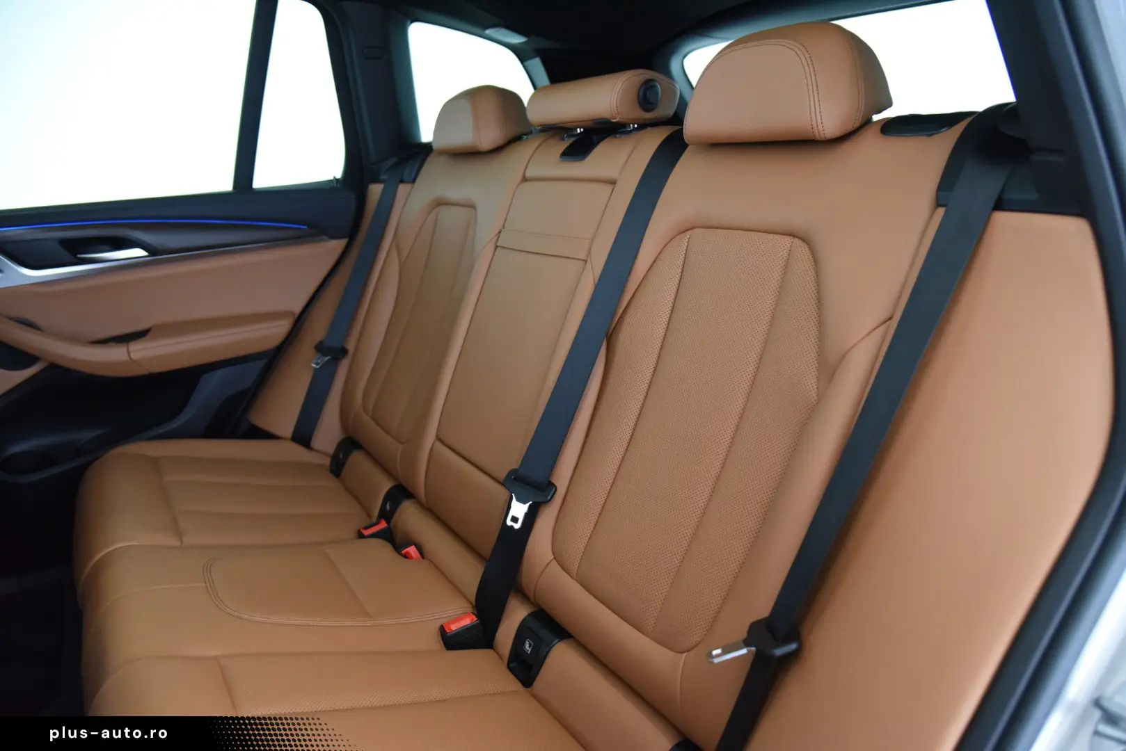 BMW iX3 - Garantie pana 12-2026