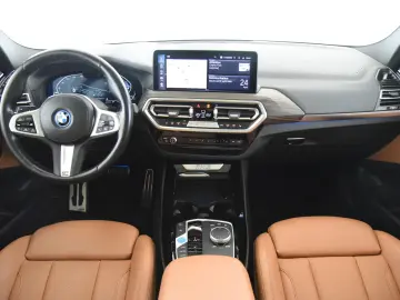 BMW iX3 - Garantie pana 12-2026