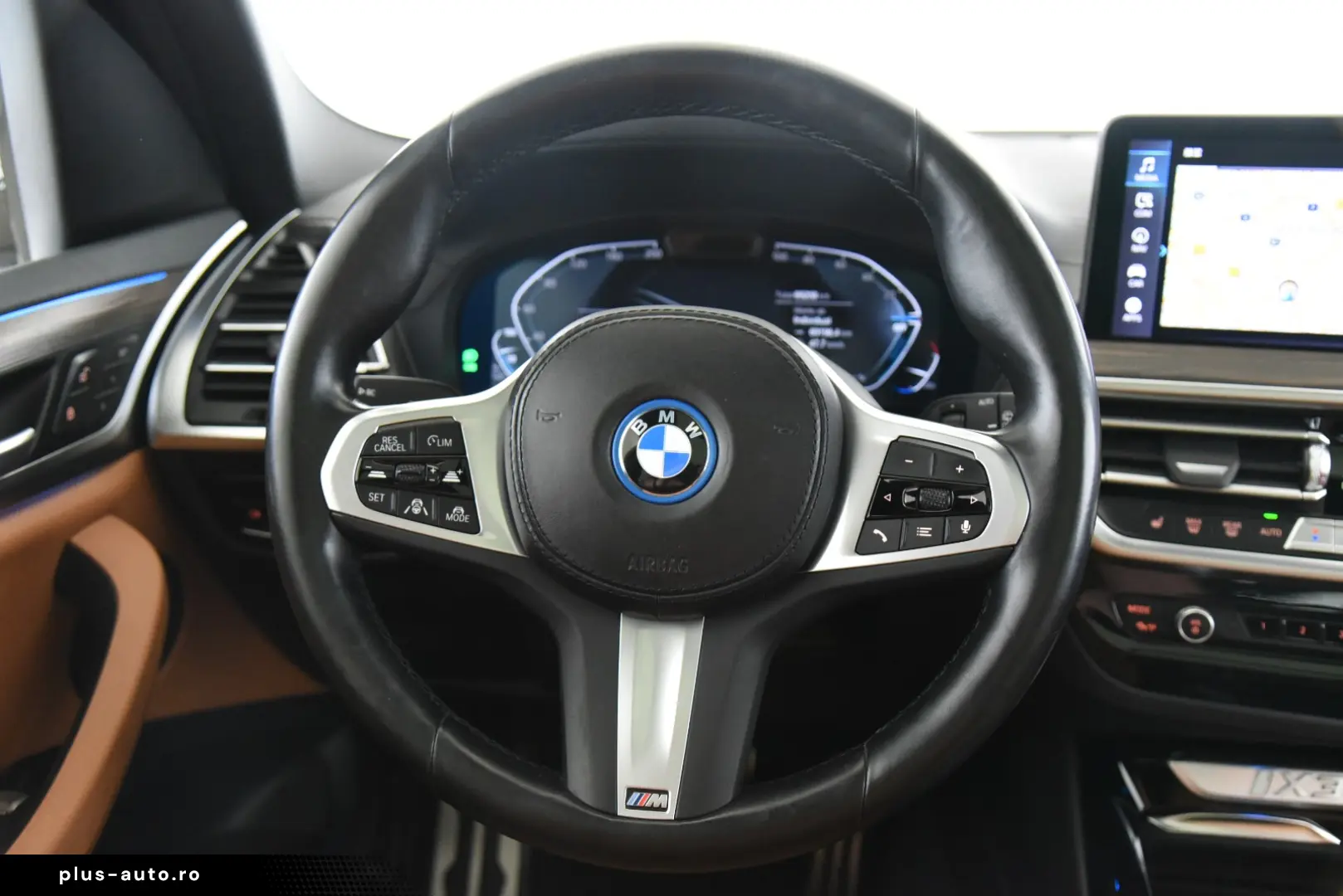 BMW iX3 - Garantie pana 12-2026