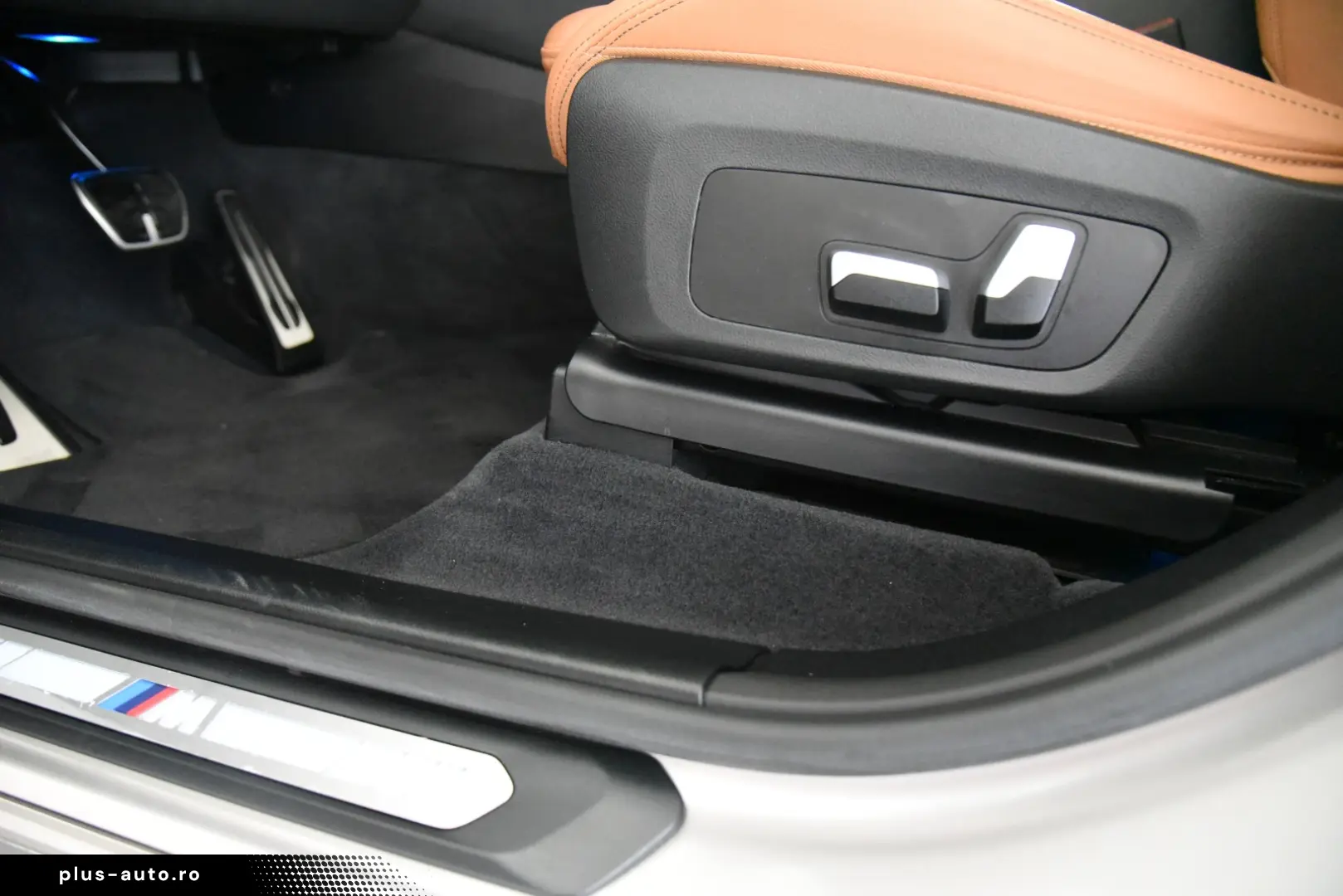 BMW iX3 - Garantie pana 12-2026