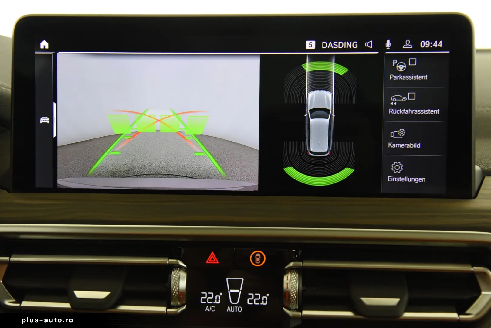 BMW iX3 - Garantie pana 12-2026