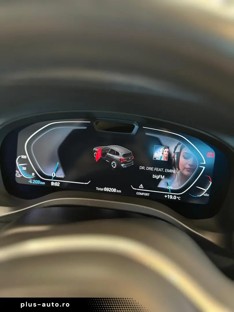 BMW iX3 - Garantie pana 12-2026