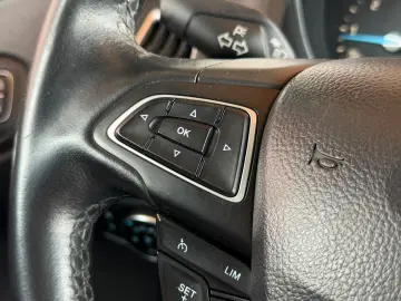 Ford Focus 2.0 TDCi 150 CP Euro 6   Garantie   Rate