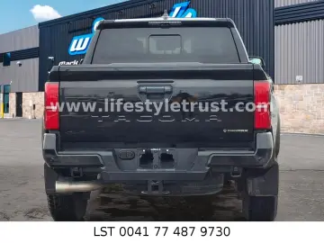 TOYOTA Tacoma 2.4L Hybrid TRD Off Road 4x4