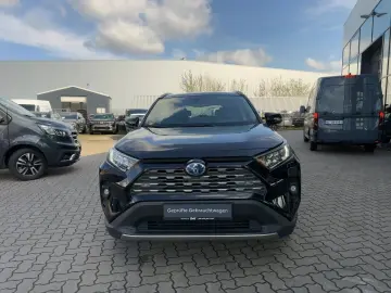 TOYOTA RAV 4 2.5 VVT-i Hybrid Team D AHK SHZ KAMERA LRH