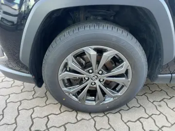 TOYOTA RAV 4 2.5 VVT-i Hybrid Team D AHK SHZ KAMERA LRH