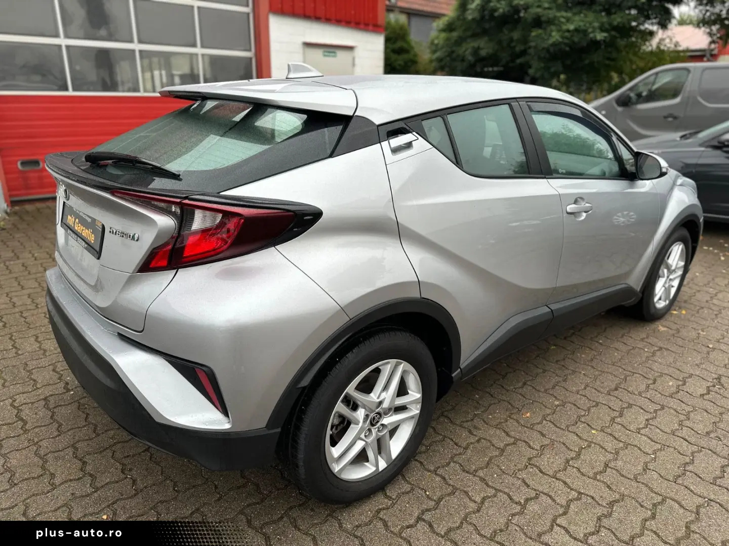 TOYOTA C-HR Hybrid Business Edition NAVI SHZ TEMP KAM