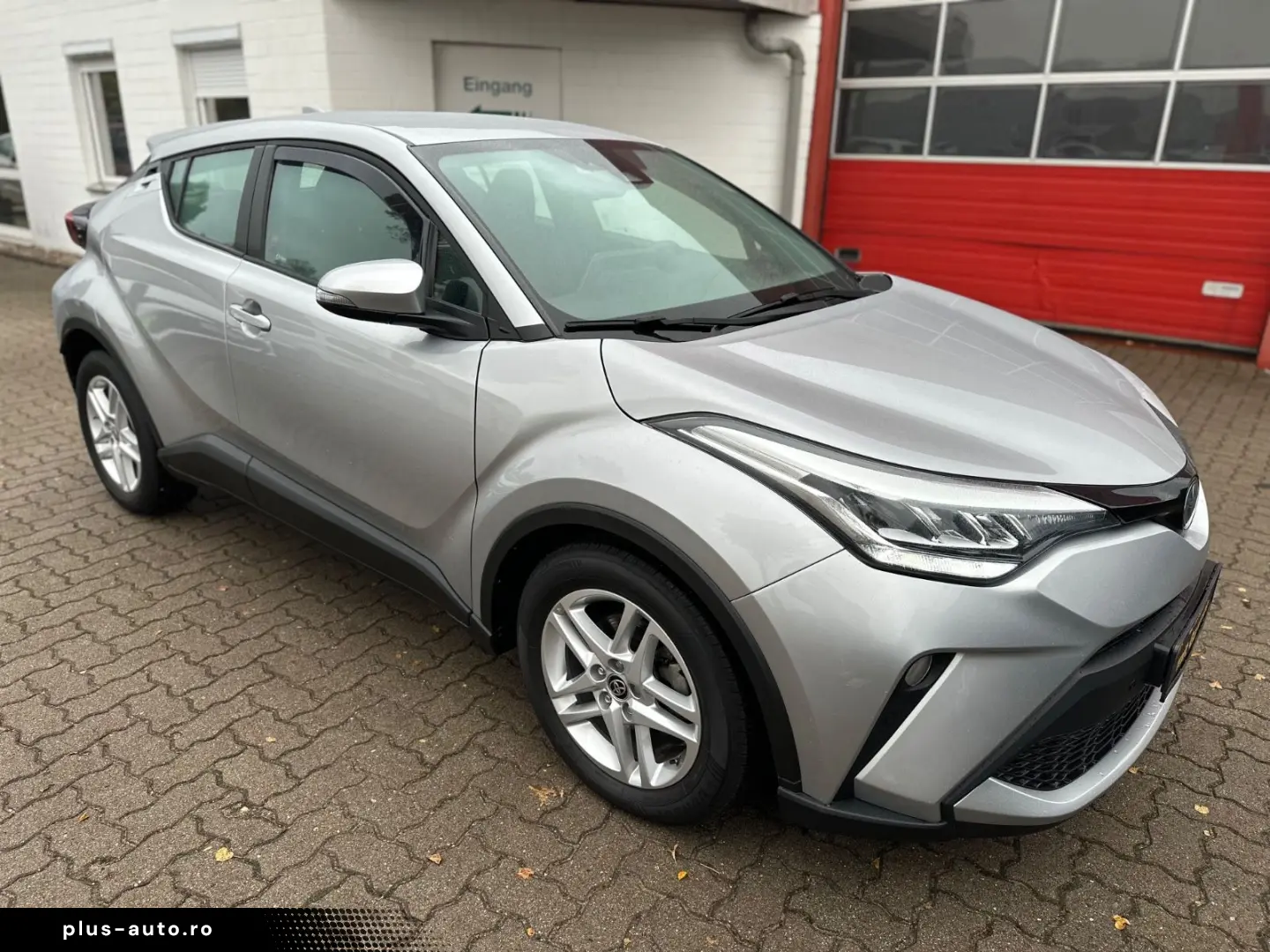 TOYOTA C-HR Hybrid Business Edition NAVI SHZ TEMP KAM
