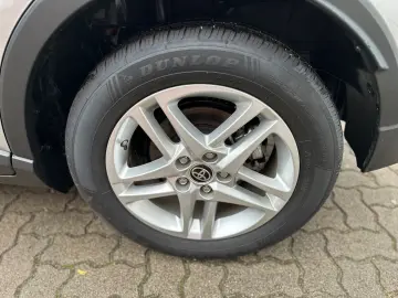 TOYOTA C-HR Hybrid Business Edition NAVI SHZ TEMP KAM