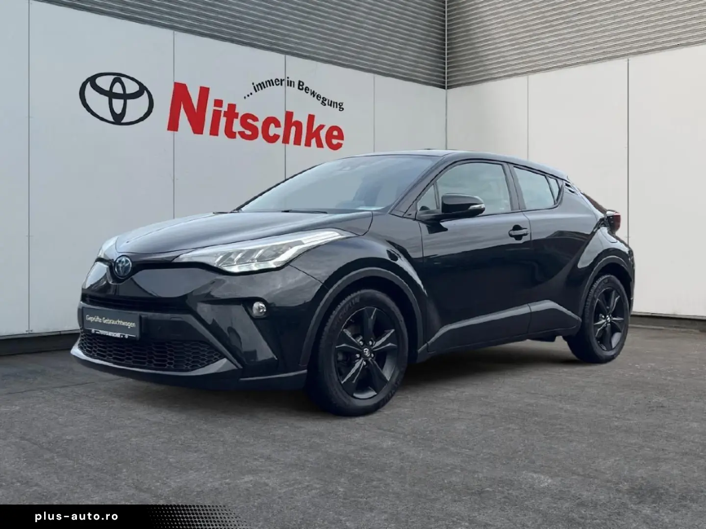 TOYOTA 1.8 L Hybrid Business Edition