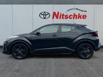 TOYOTA 1.8 L Hybrid Business Edition