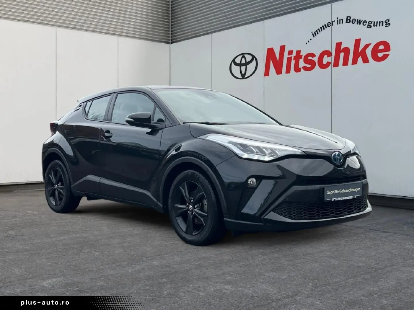 TOYOTA 1.8 L Hybrid Business Edition