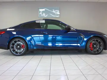 BMW M4 Competition~Individual~FACELIFT~wie NEU! ~DE
