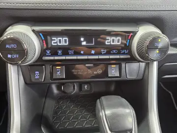 Toyota RAV4 2.5 VVT-iE 4x4 Dynamic