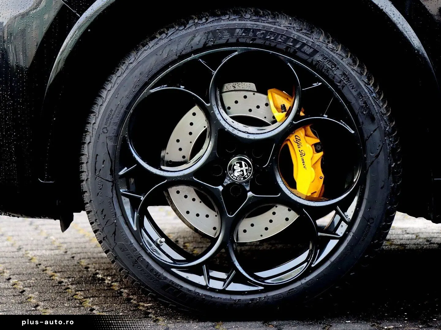 ALFA ROMEO Stelvio Quadrifoglio 2 9 V6 Bi Turbo 375KW