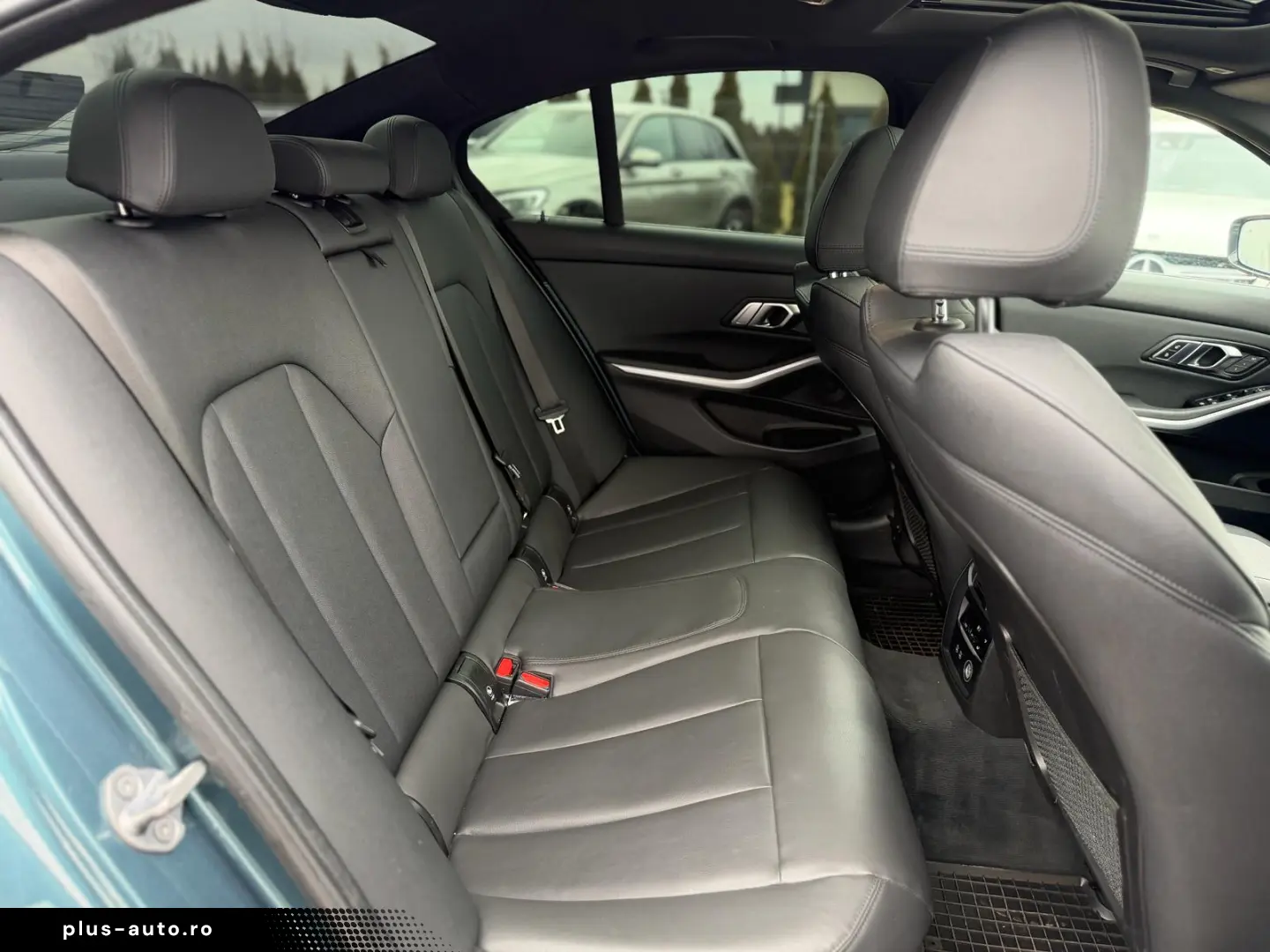 BMW 330I XDRIVE 2020 - Import America