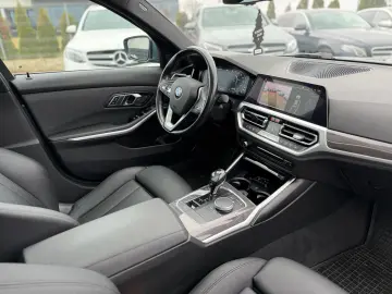 BMW 330I XDRIVE 2020 - Import America