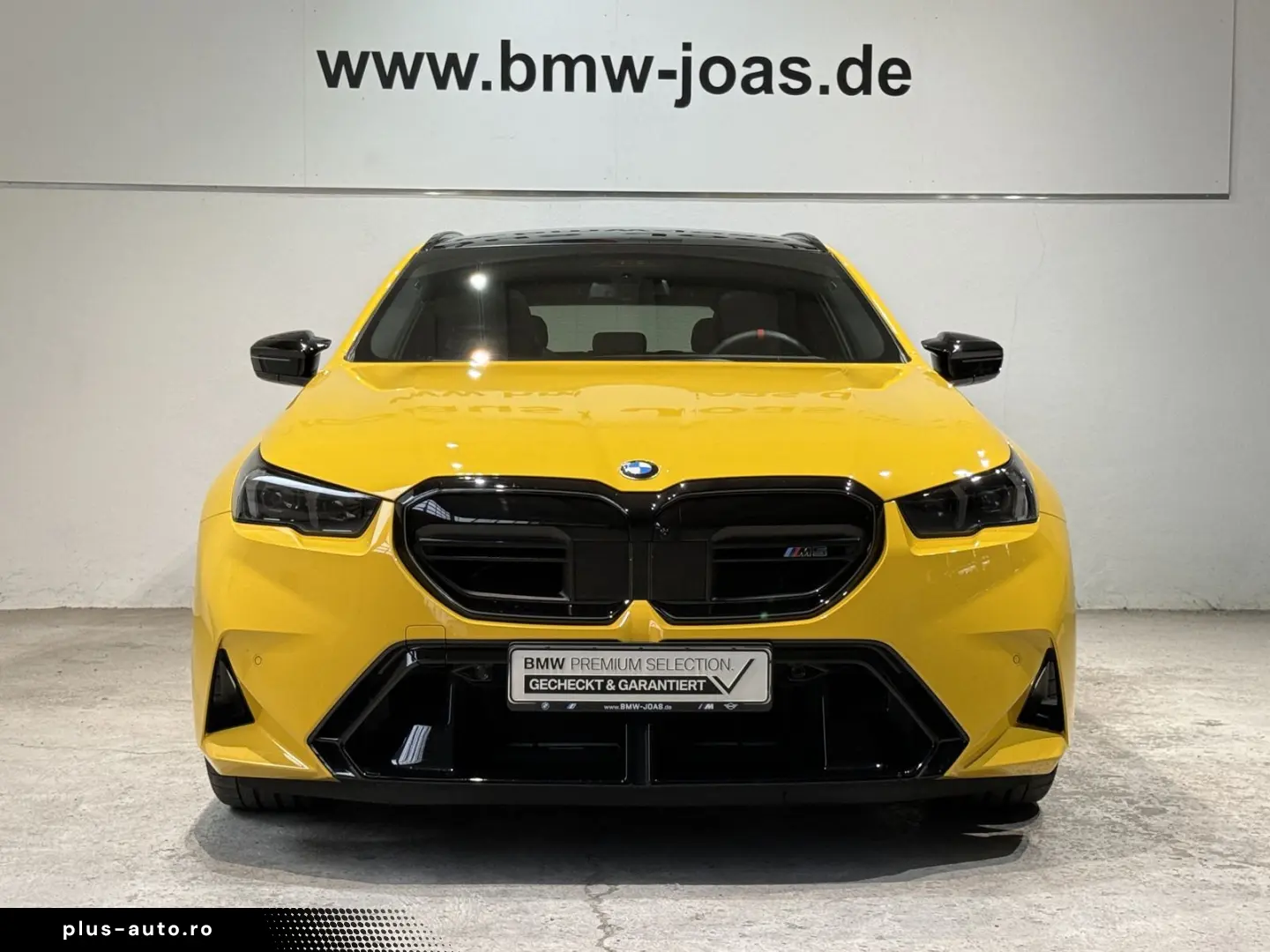 BMW M5 Touring  Sonderlackierung  Sitzbelüftung  Bow