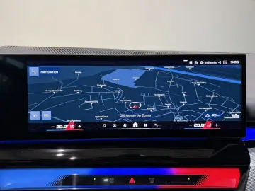 BMW M5 Touring  Sonderlackierung  Sitzbelüftung  Bow