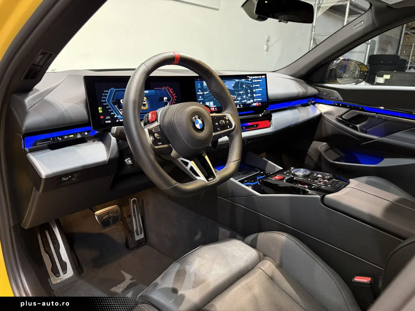 BMW M5 Touring  Sonderlackierung  Sitzbelüftung  Bow