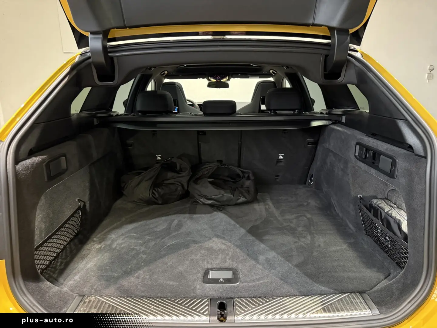 BMW M5 Touring  Sonderlackierung  Sitzbelüftung  Bow