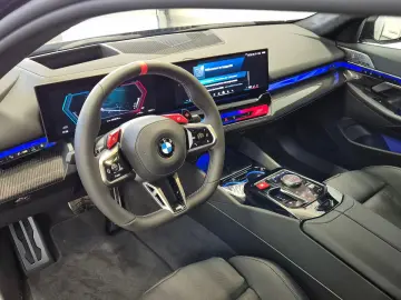 BMW M5 Limo G90 Ultimate Keramik Carbon B&W FULL!!!