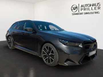 BMW M5 Touring 0 5% Verst. Ultimate AHK Carb.Kermaik