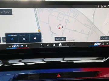 BMW M5 Lim Keramik Sitzlüftung ACC Panorama ACC B&W