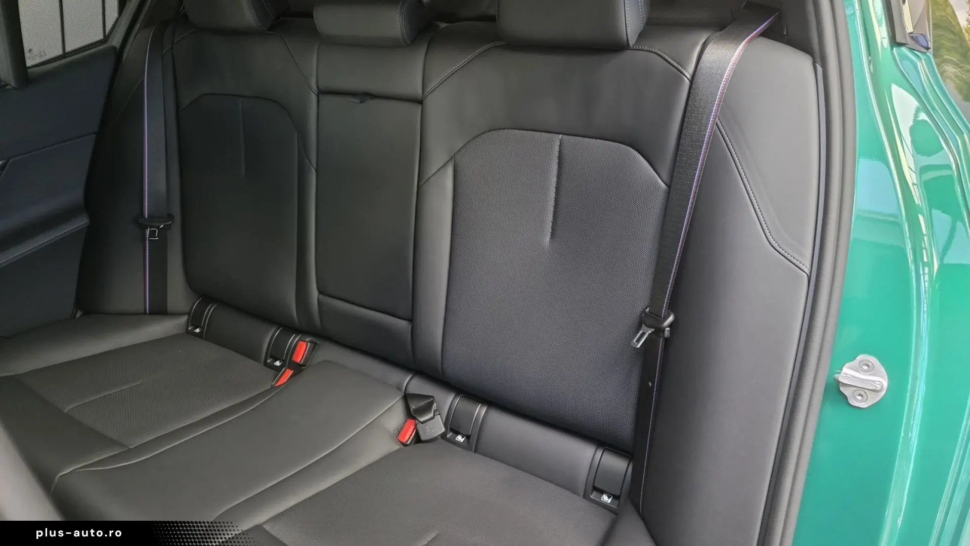 BMW M5 Lim Keramik Sitzlüftung ACC Panorama ACC B&W