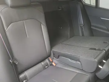 BMW M5 Lim Keramik Sitzlüftung ACC Panorama ACC B&W