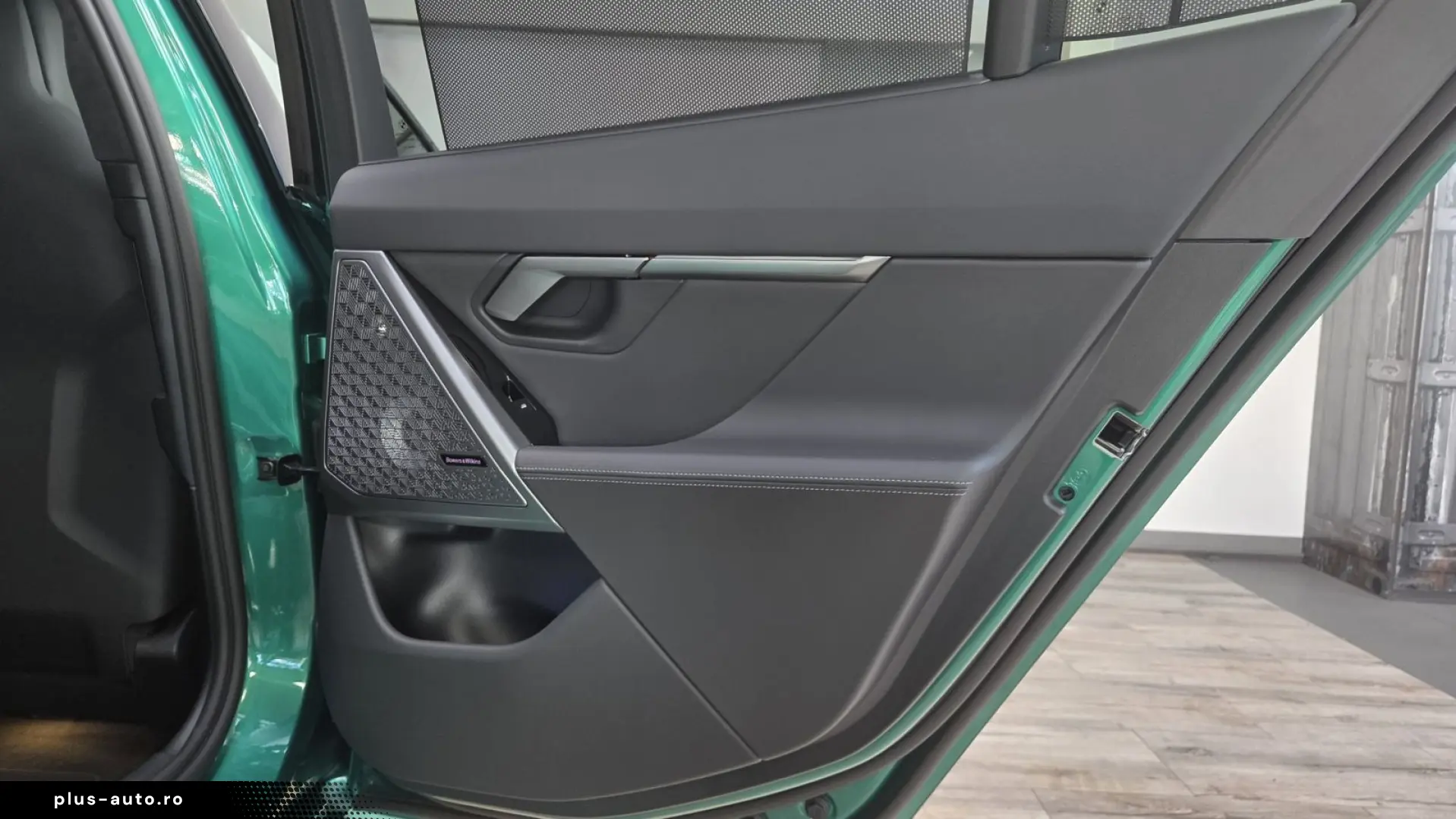 BMW M5 Lim Keramik Sitzlüftung ACC Panorama ACC B&W