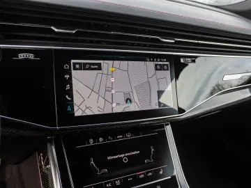AUDI SQ8 competition plus TFSI Navi Matrix Luftfederu