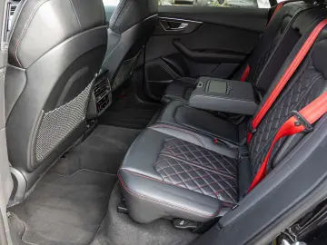 AUDI SQ8 competition plus TFSI Navi Matrix Luftfederu