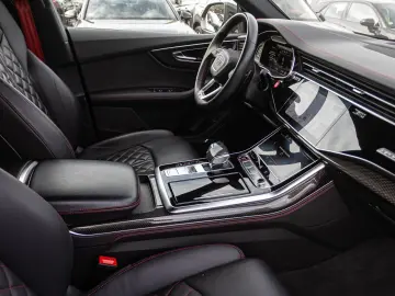 AUDI SQ8 competition plus TFSI Navi Matrix Luftfederu