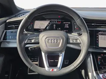 AUDI SQ8 SUV TFSI Navi Matrix Alu HUD B&O PDC Pano Vi