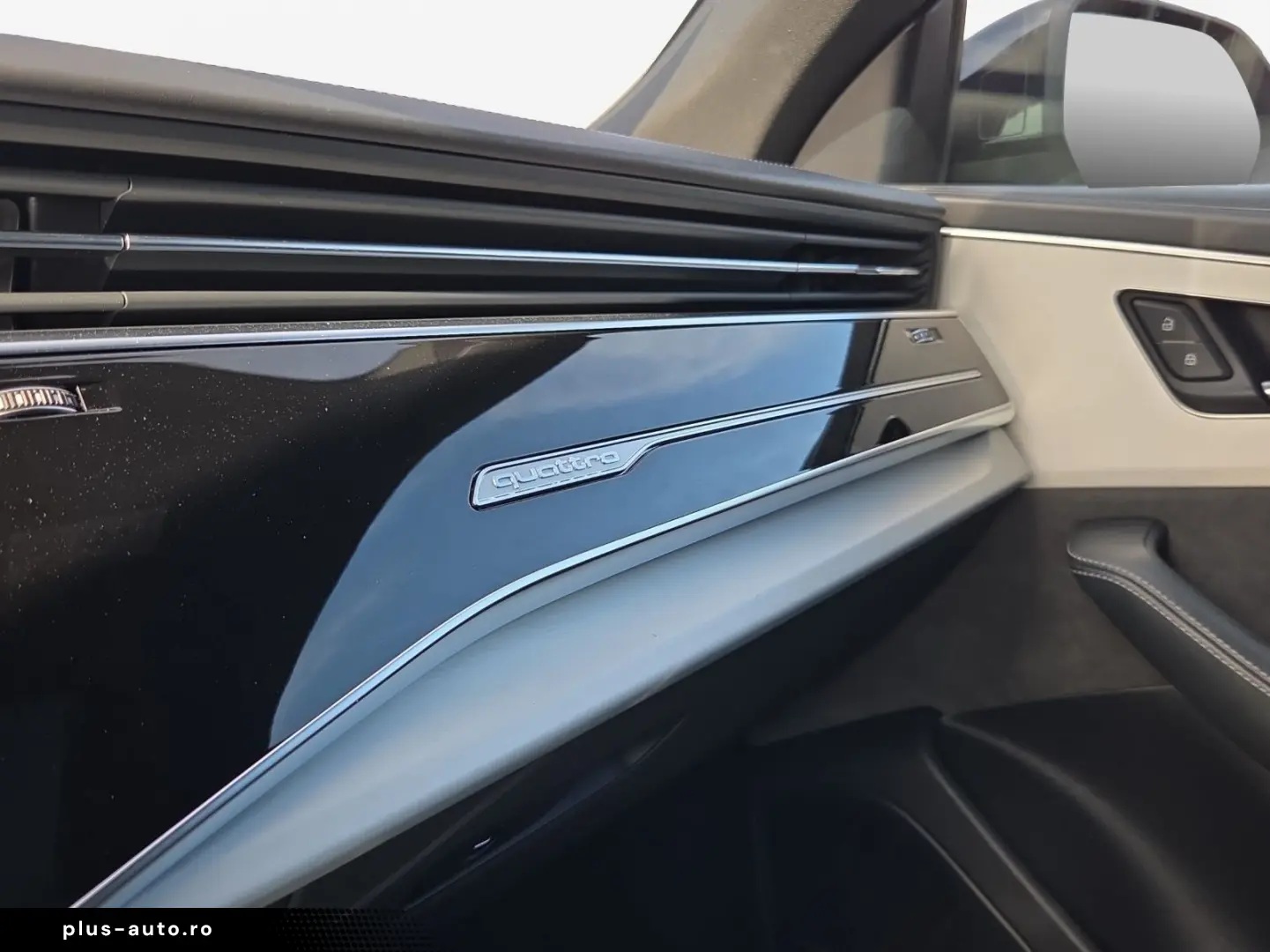 AUDI SQ8 SUV TFSI Navi Matrix Alu HUD B&O PDC Pano Vi