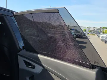 AUDI SQ8 SUV TFSI Navi Matrix Alu HUD B&O PDC Pano Vi