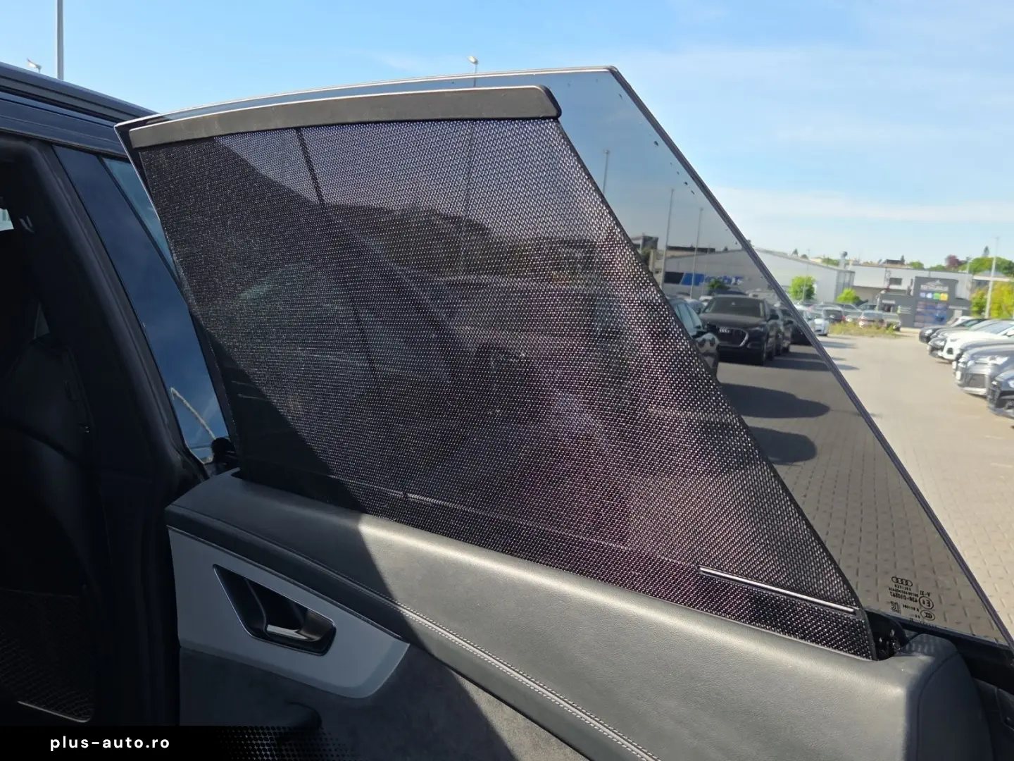 AUDI SQ8 SUV TFSI Navi Matrix Alu HUD B&O PDC Pano Vi