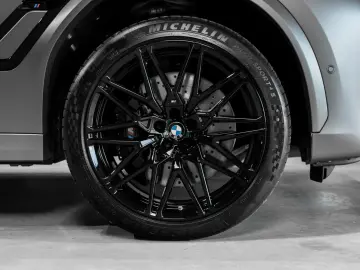 BMW X6 M Competition  M Sport Carbon LED