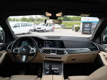 BMW X5 xDrive30d AT MHEV